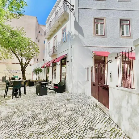 Rosario 3 With Patio By Homeful Homes * Lisboa